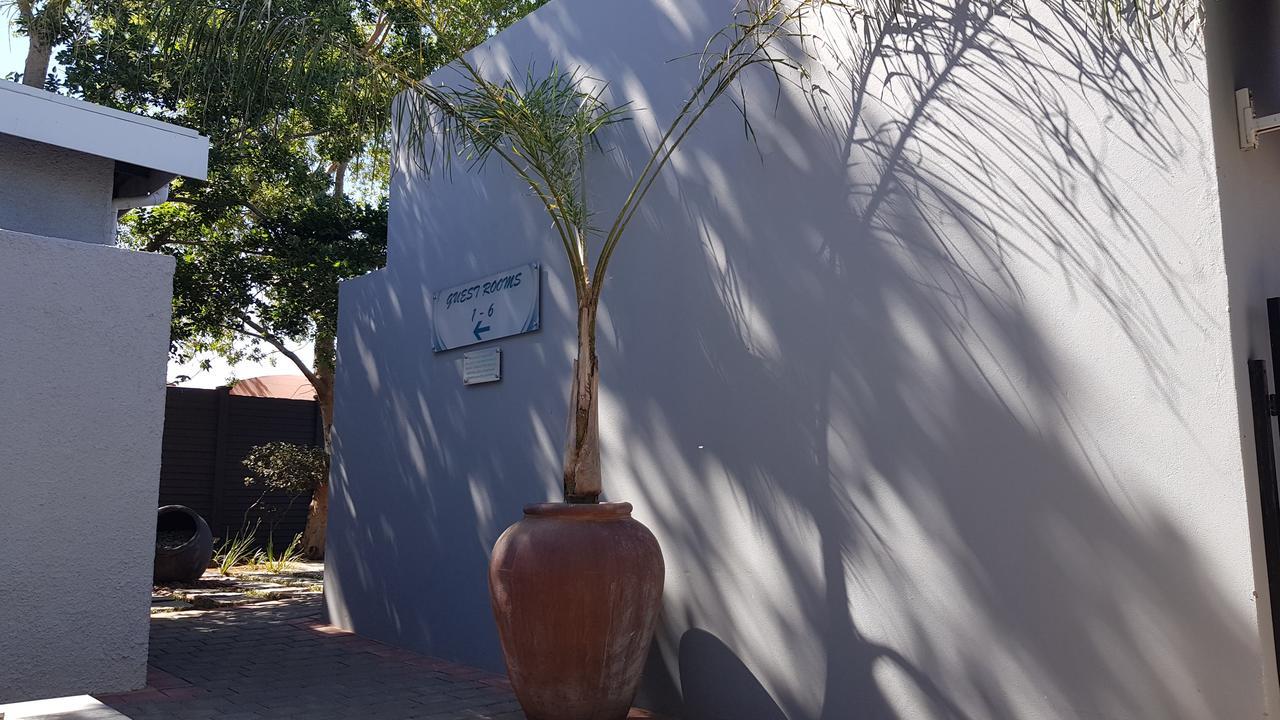 Touching Senses Garden Cottages Bloemfontein Exterior foto